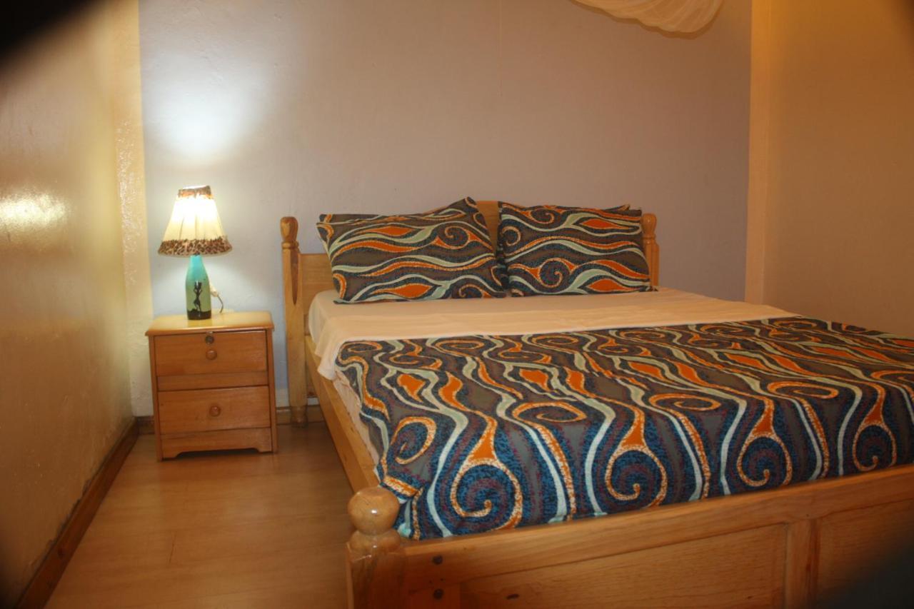Tea House Bnb Кигали Экстерьер фото
