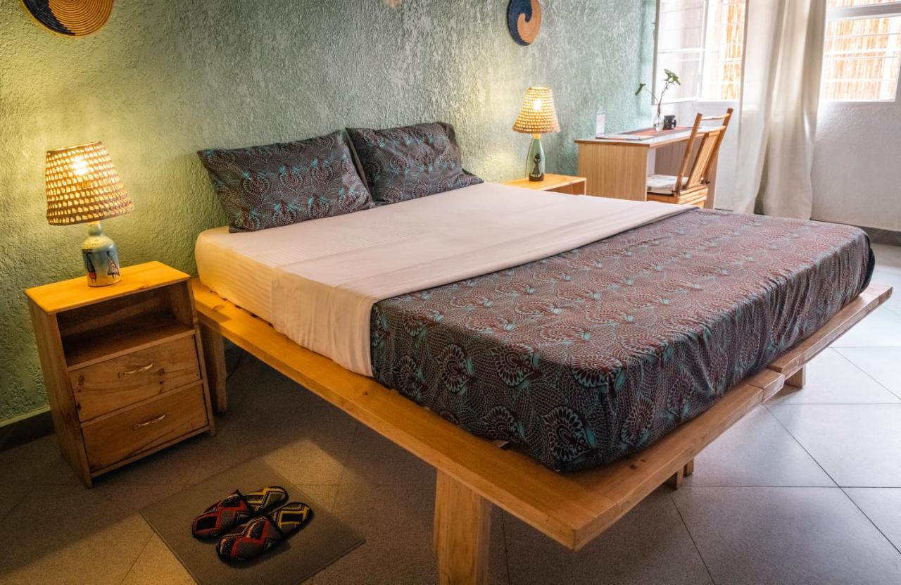 Tea House Bnb Кигали Экстерьер фото