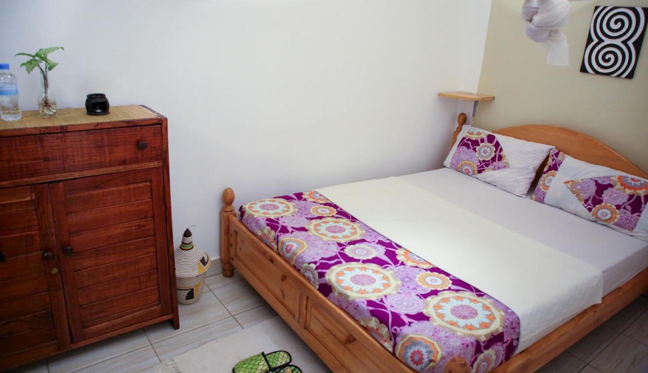 Tea House Bnb Кигали Экстерьер фото