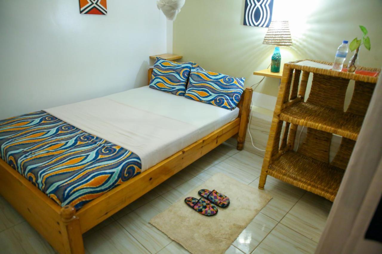 Tea House Bnb Кигали Экстерьер фото
